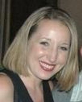 Pamela Adams Headshot