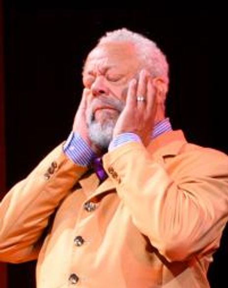 Kelly Houston Headshot