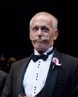 Larry Yando Headshot