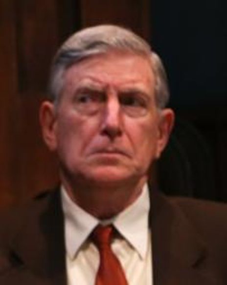 Munson Hicks Headshot