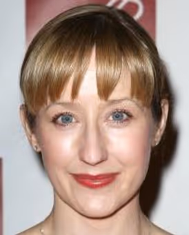 Lauren Ward Headshot