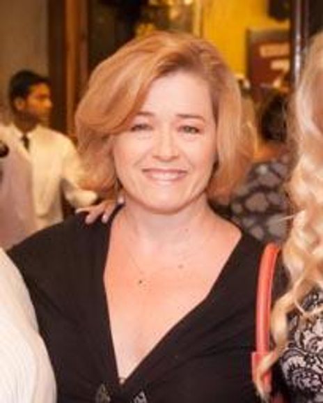 Leslie Baker Headshot