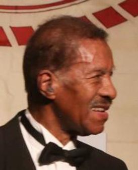 Frank Owens Headshot