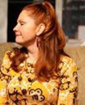 Kelli Maguire Headshot