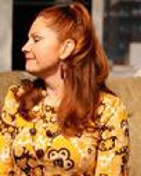 Kelli Maguire Headshot