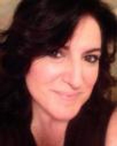 Victoria Deiorio Headshot