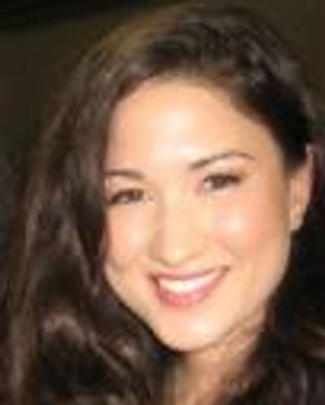 Nina Negri Headshot