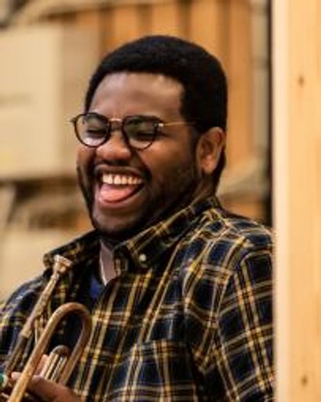 Anni Domingo Headshot