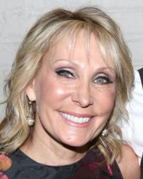 Janet Brenner Headshot