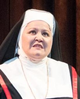 Katie Banks Headshot