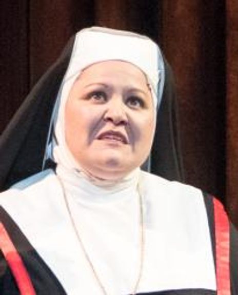 Katie Banks Headshot