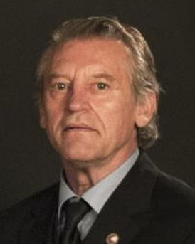 Joseph Weiss Headshot