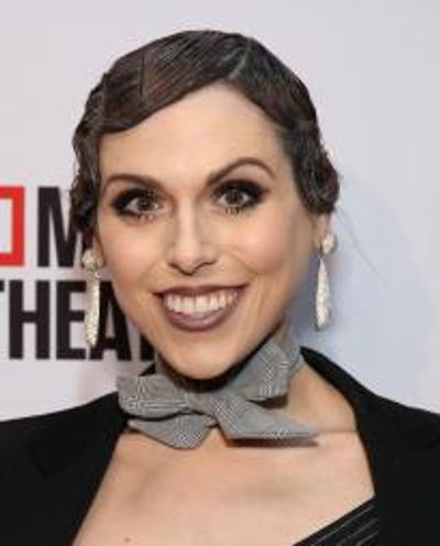 Natalie Walker Headshot