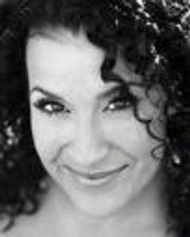 Kristina Fernandez Headshot