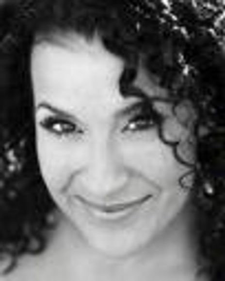 Kristina Fernandez Headshot