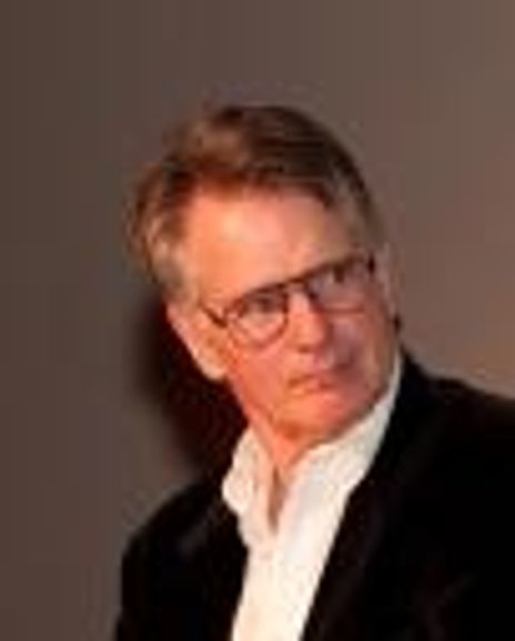 Gordon Thompson Headshot