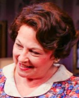 Laura Turnbull Headshot