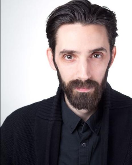 Derek Roland Headshot