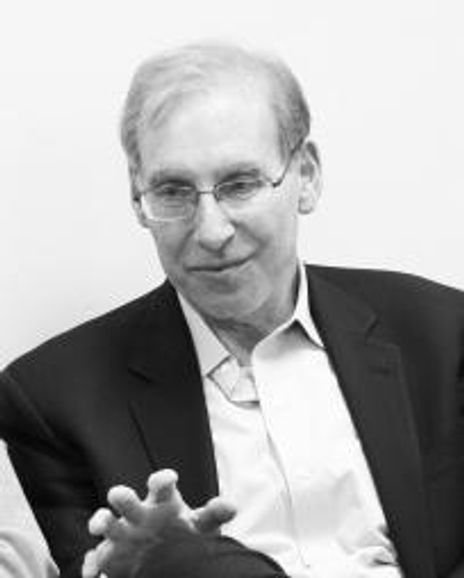 Stephen Weiner Headshot