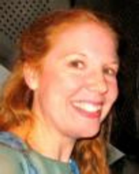 Cara Reichel Headshot