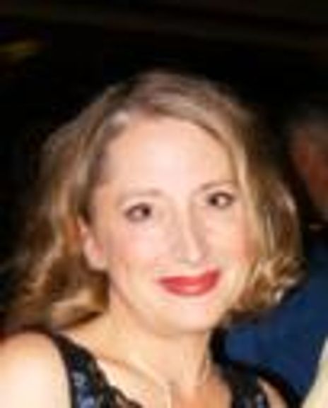 Kelly Anne Clark Headshot