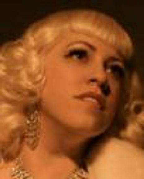 Shelly Watson Headshot