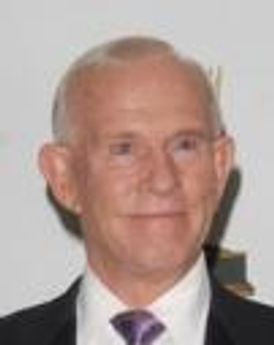 Tom Smothers Headshot