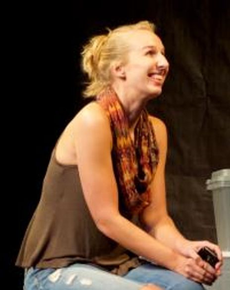 Maggie Roberts Headshot