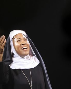 Janinah Burnett Headshot