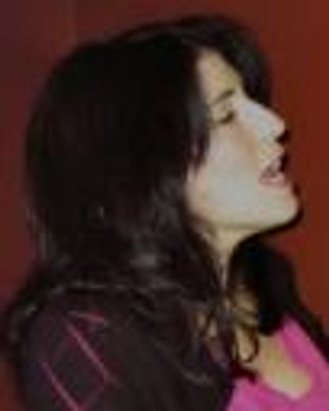 Elena Zazanis Headshot