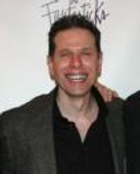 Howard Lawrence Headshot