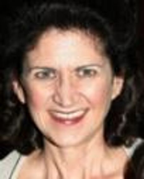 Molly Regan Headshot