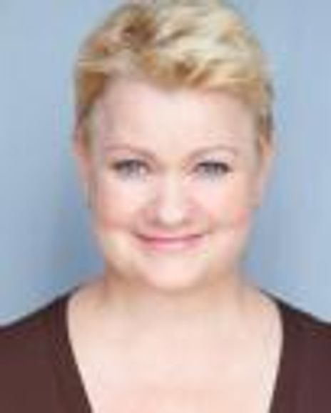 Charis Leos Headshot