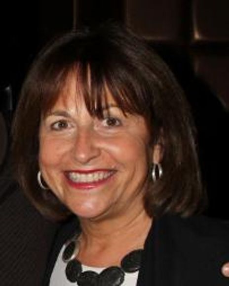 Jan Kallish Headshot