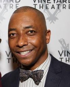 Christopher Windom Headshot