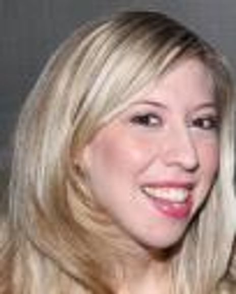 Emily MacNamara Headshot