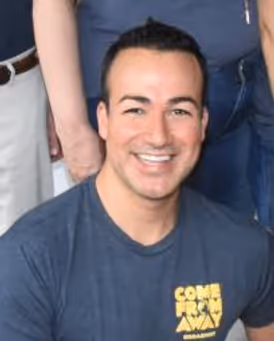 Ceasar Samayoa Headshot