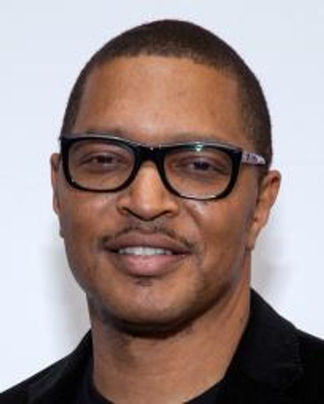 Justin Ellington Headshot