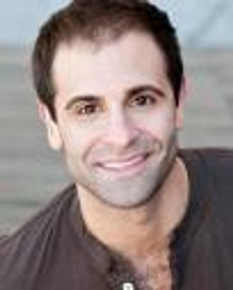 Tommy Labanaris Headshot