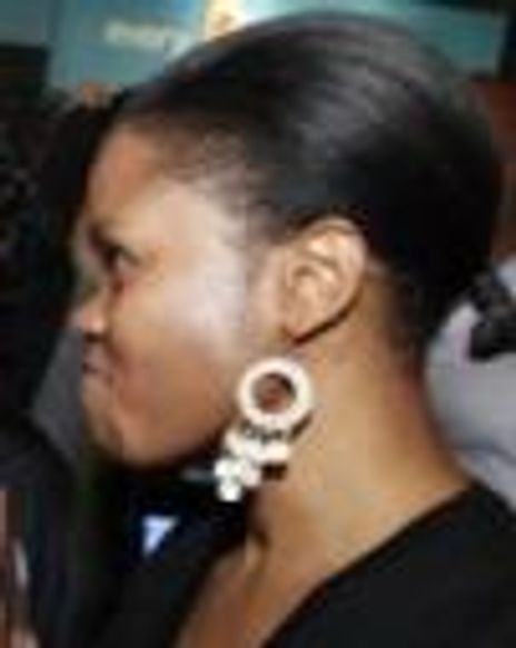 Ruthlyn Salomons Headshot