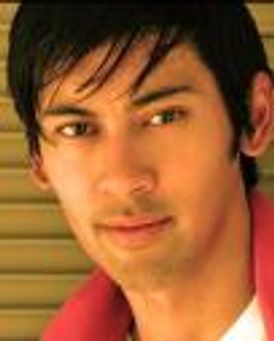 Garrick Macatangay Headshot