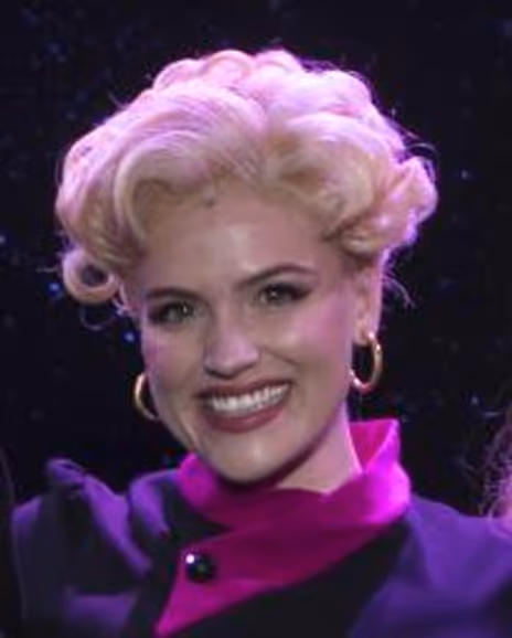 Natalie McQueen Headshot