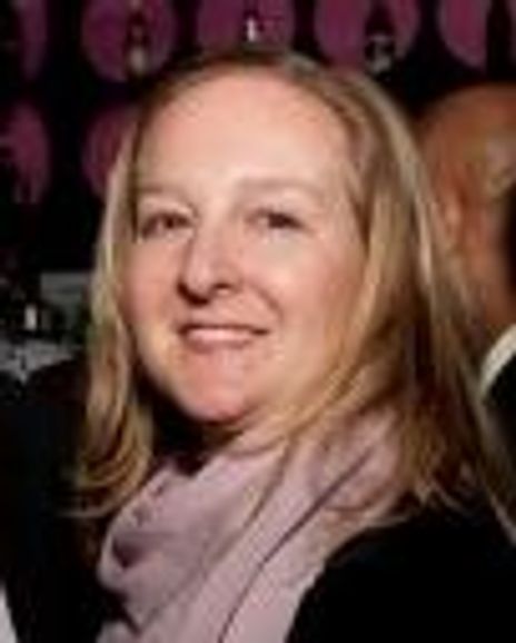 Lauren Gibbs Headshot