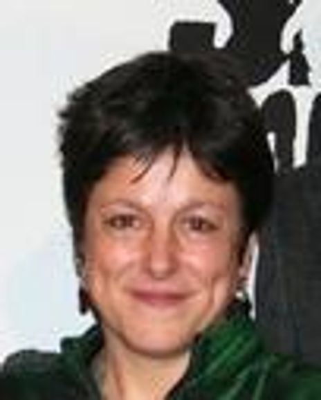 Caro Newling Headshot