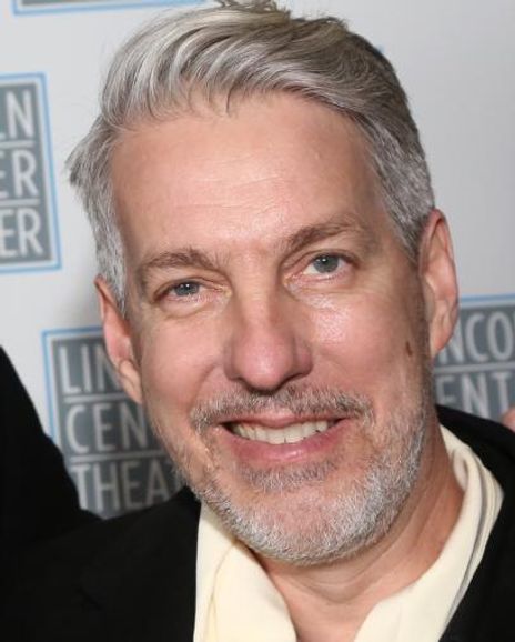 Lewis Flinn Headshot