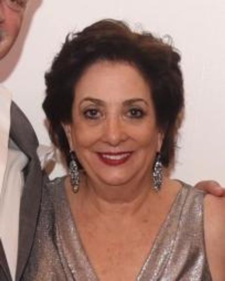 Susan Gladstone Headshot