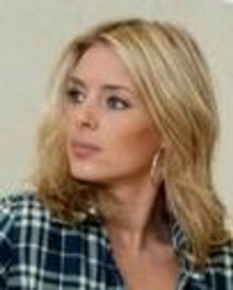 Amy Pemberton Headshot