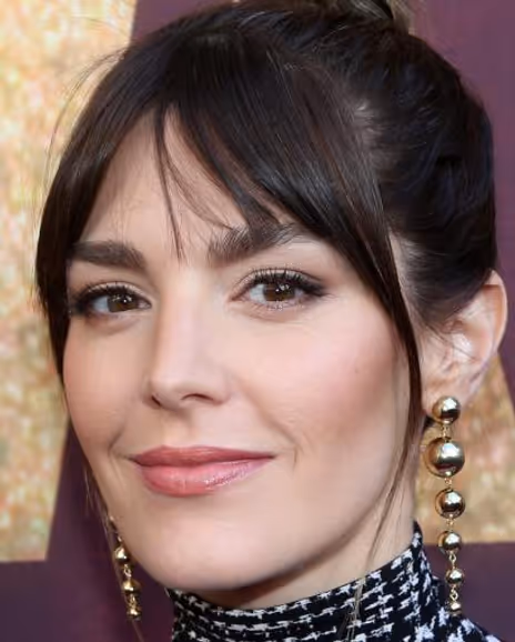 Kelli Barrett Headshot