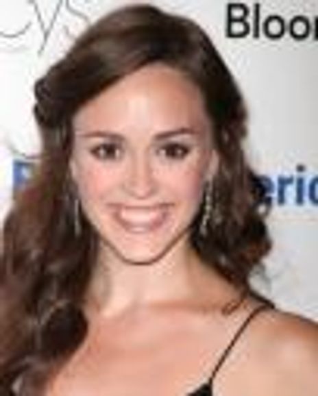 Heather Lind (i) Headshot