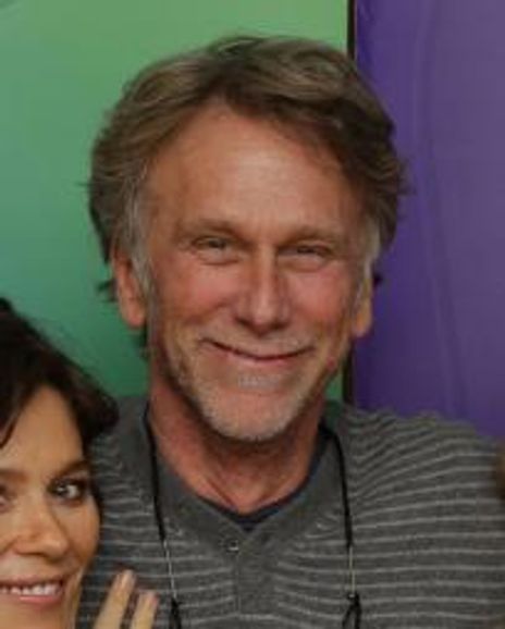 Peter Horton Headshot